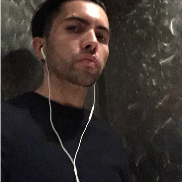 Meet your Posher, Rueben - Picture 3 of 6